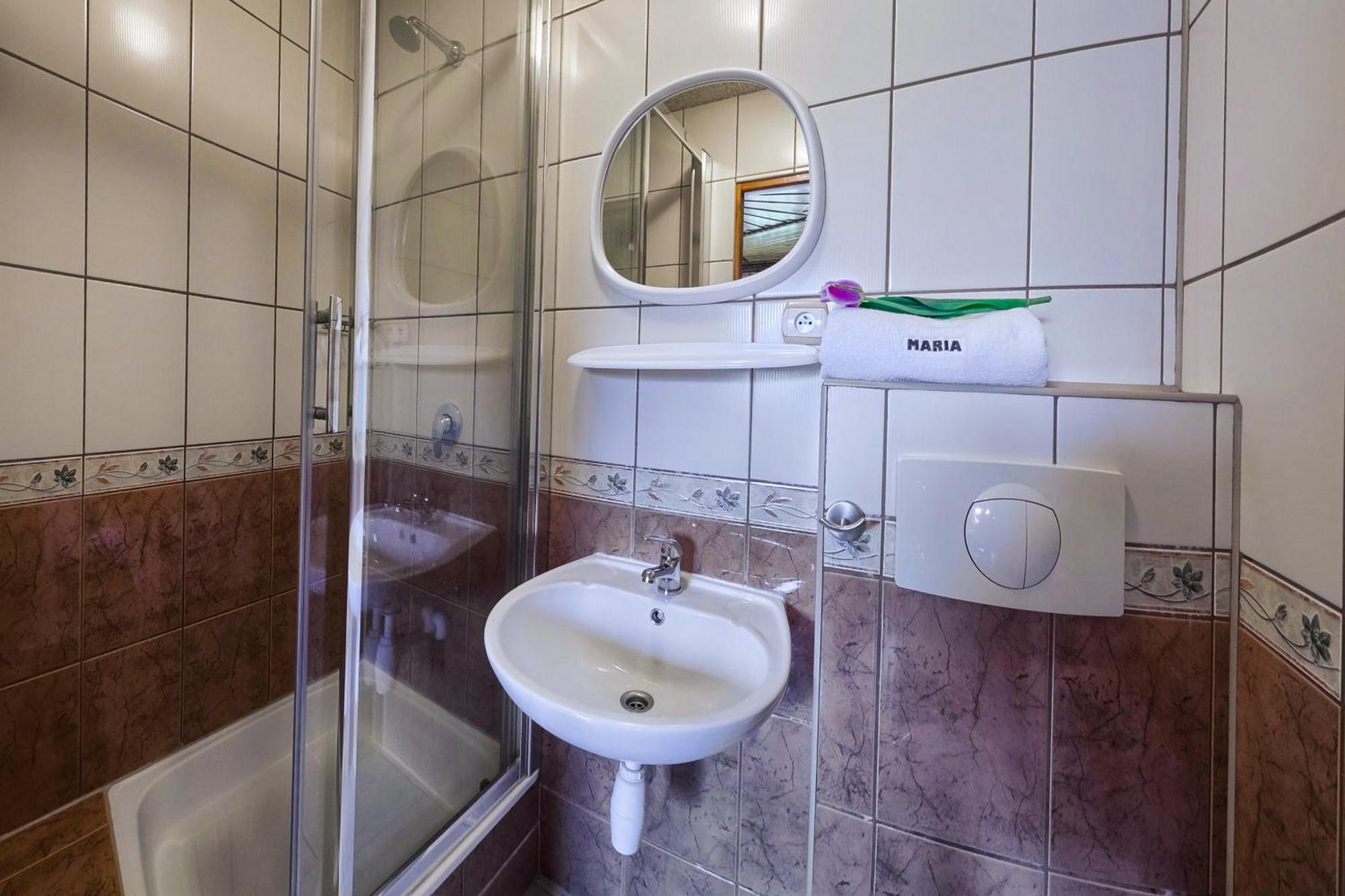Rezydencja Silverton - Pilkarzyki, Ping Pong W Obiekcie Białka Tatrzańska Zimmer foto